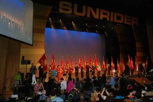 A Sunrider Nagy Konferencia ünnepélyes megnyitója